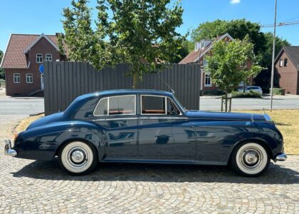 Thumbnail for the post titled: Rolls-Royce Silver Cloud – Baujahr 1955